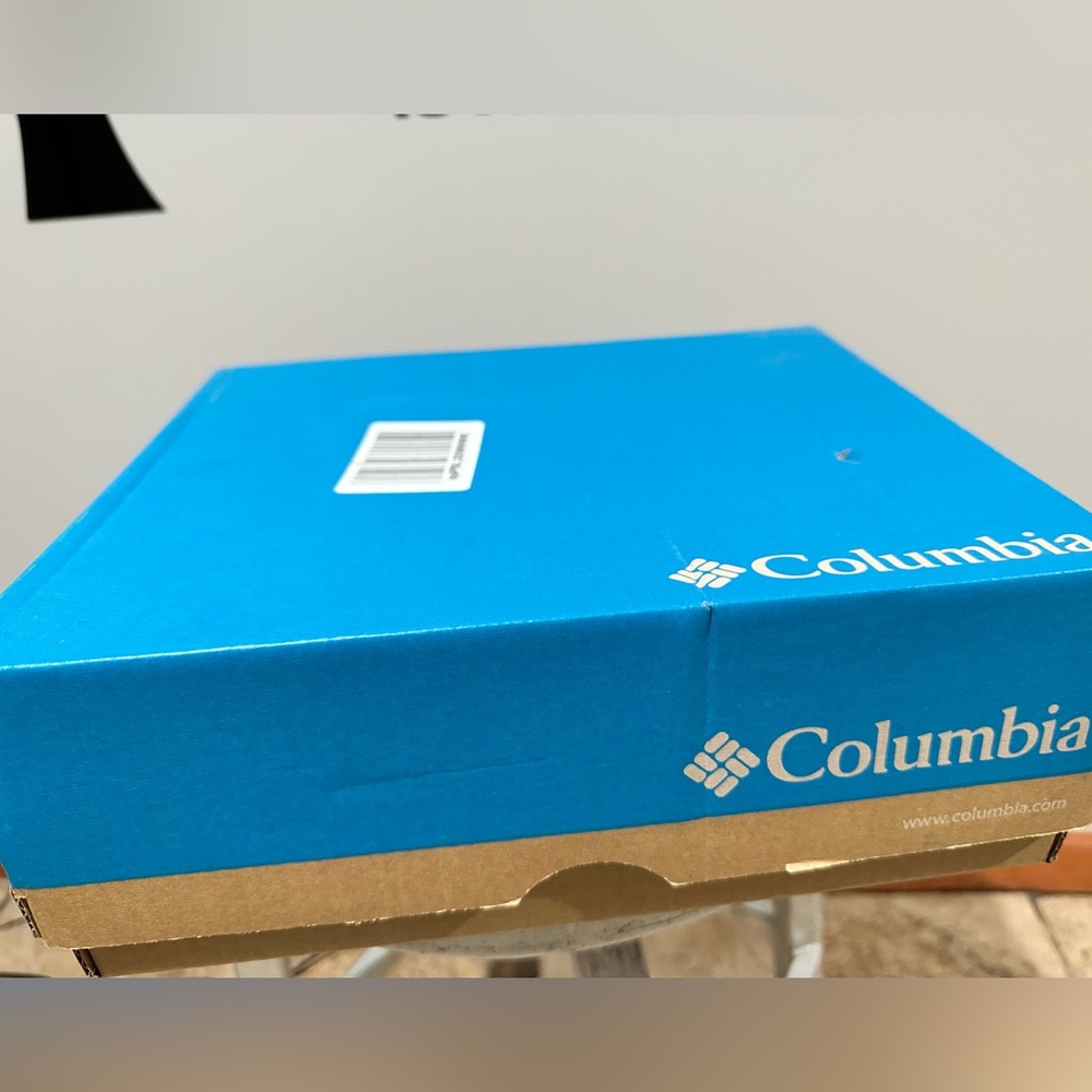 Boot’s Columbia size 8